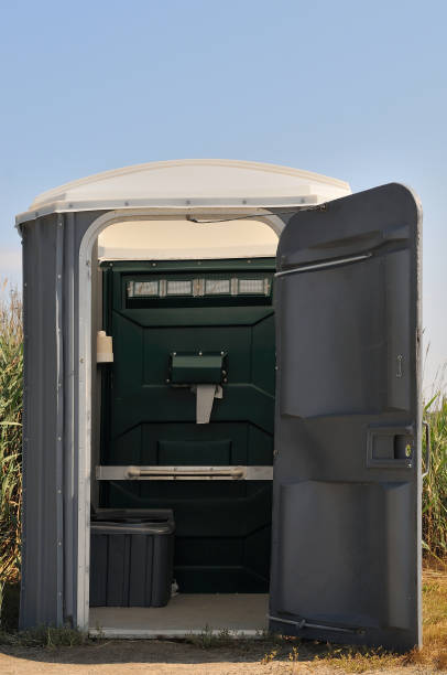Best Emergency porta potty rental  in Central Islip, NY